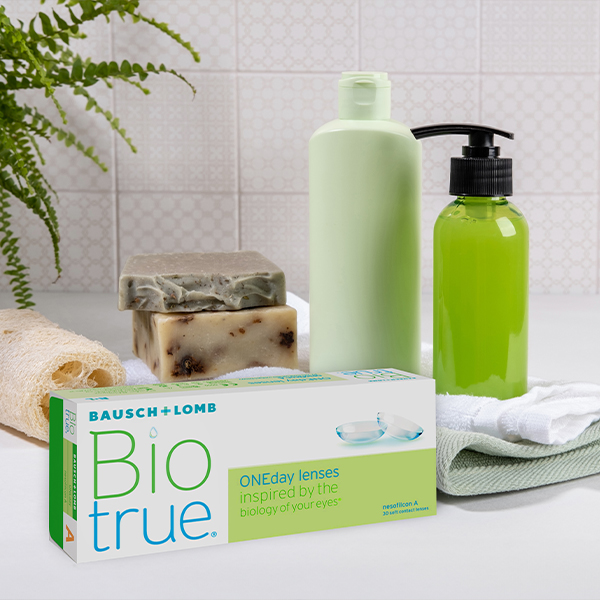 biotrue lenzendoos die staat in de badkamer